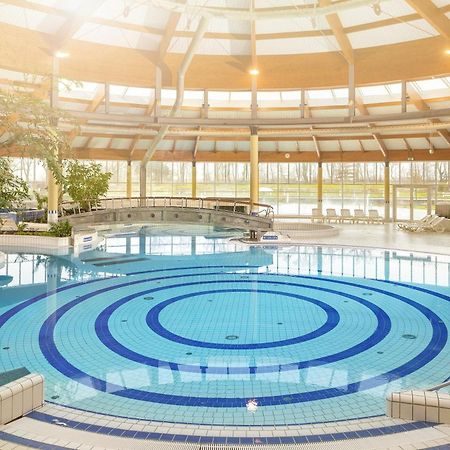 Ferienwohnung Mit Schwimmbadnutzung In Sellin - Haus Strandeck Fewo 14 Goehren  Exteriér fotografie